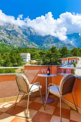 Pogled na planine ili pogled na planine iz apartmana