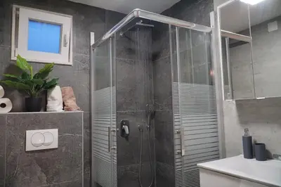Kupaonica u objektu Villa Broč
