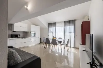 Kuhinja ili čajna kuhinja u objektu Mediterano Apartments