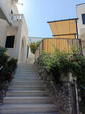Zgrada u kojoj se nalazi apartman