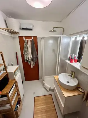 Kupaonica u objektu Sara Brela Apartment