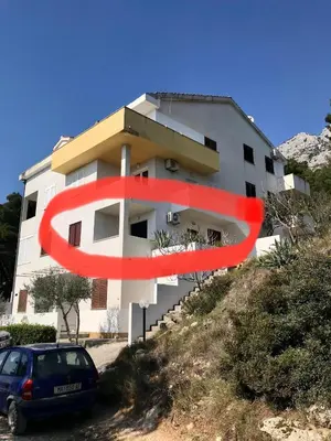 Zgrada u kojoj se nalazi apartman