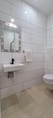 Kupaonica u objektu Apartments Ana i Ante