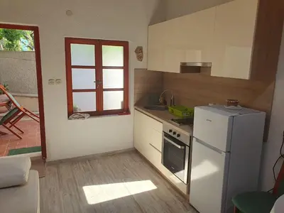 Kuhinja ili čajna kuhinja u objektu Apartment Kova