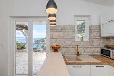 Kuhinja ili čajna kuhinja u objektu Apartments Jadranka