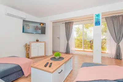 TV i/ili zabavni centar u objektu Villa Betelgeuse
