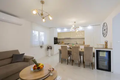 Kuhinja ili čajna kuhinja u objektu Apartment Bella