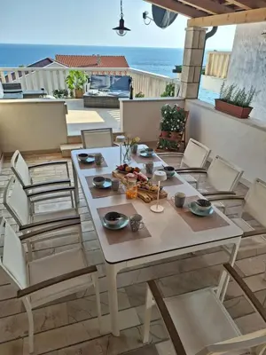 Pogled na more ili pogled na more iz apartmana