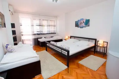 Krevet ili kreveti u jedinici u objektu Apartments and Rooms Hope