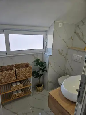 Kupaonica u objektu Charming 4* apartment in Supetar's old center