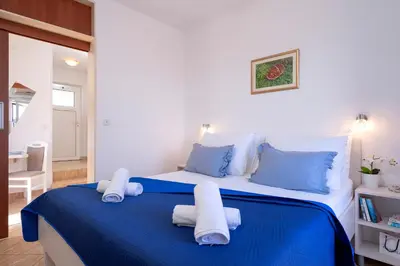 Krevet ili kreveti u jedinici u objektu Apartments ''Three Sisters'' - ZF Hvar