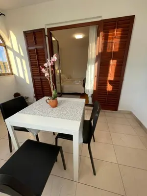 Tlocrt objekta Studio apartment with swimming pool