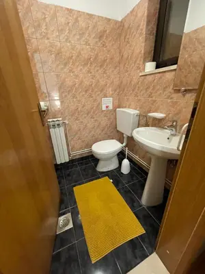 Kupaonica u objektu Studio apartment with swimming pool