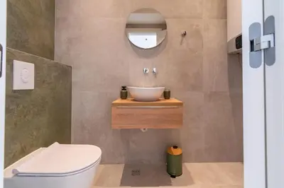 Kupaonica u objektu Apartmani Pino