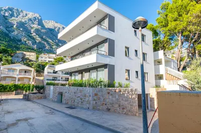 Pogled na planine ili pogled na planine iz apartmana
