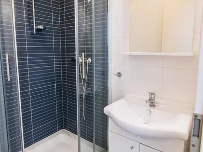 Kupaonica u objektu Apartment Villa 2 Pools-1 by Interhome