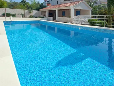 Bazen u objektu Apartment Villa 2 Pools-3 by Interhome ili u blizini