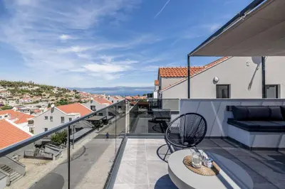 Balkon ili terasa u objektu Modern Sunset Sea View Apartment with Large Terrace - Immortelle