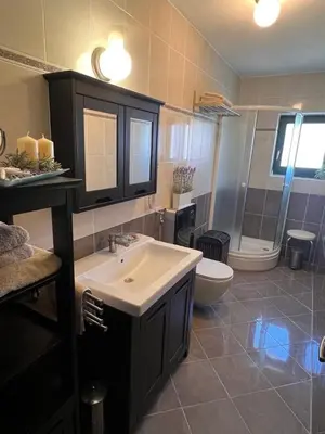 Kupaonica u objektu Villa Monica