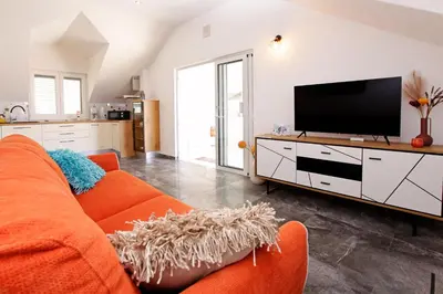 TV i/ili zabavni centar u objektu Penthouse Vanja