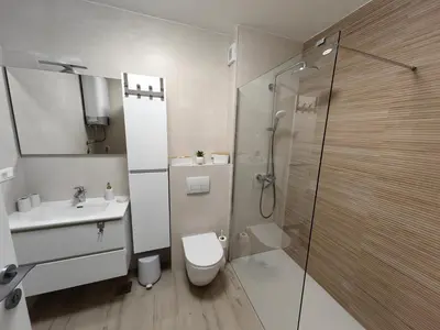 Kupaonica u objektu Apartments SORELLE