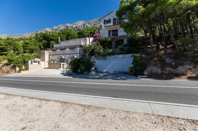 Pogled na planine ili pogled na planine iz apartmana