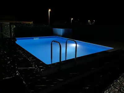Bazen u objektu Apartman Natura ili u blizini