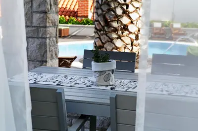 Bazen u objektu Apartments Diana - NEW heated pool ili u blizini