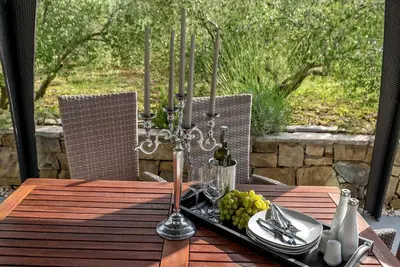 Vrt u objektu Luxury Villa,private pool, sauna,Jacuzzi,near Split
