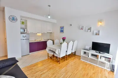 Kuhinja ili čajna kuhinja u objektu Apartments Trešnja