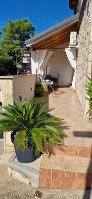 Zgrada u kojoj se nalazi apartman
