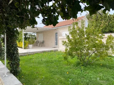 Vrt u objektu Villa Lilin San
