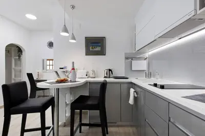 Kuhinja ili čajna kuhinja u objektu LUXOR Hvar - Main Square Apartments