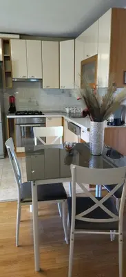 Kuhinja ili čajna kuhinja u objektu Apartments Maja