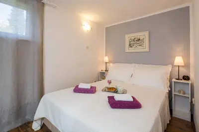 Krevet ili kreveti u jedinici u objektu Holiday home Zlatni san - private heated pool