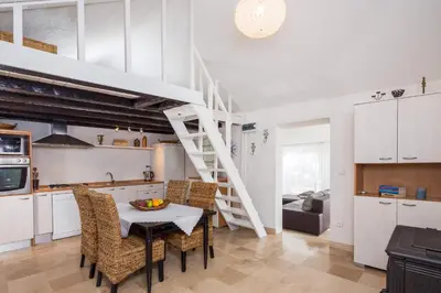 Kuhinja ili čajna kuhinja u objektu Holiday home Zlatni san - private heated pool
