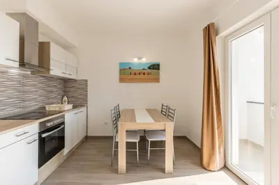 Kuhinja ili čajna kuhinja u objektu Family friendly house with a swimming pool Podstrana, Split - 21718