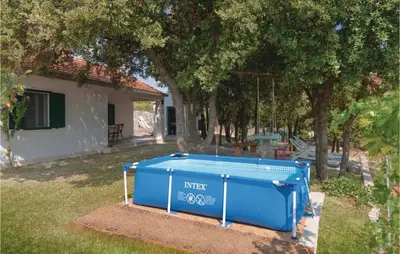 Vrt u objektu Holiday Home Pucisca 40