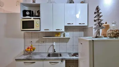 Kuhinja ili čajna kuhinja u objektu Heart of Omis - Green