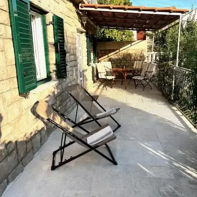 Garden Apartment