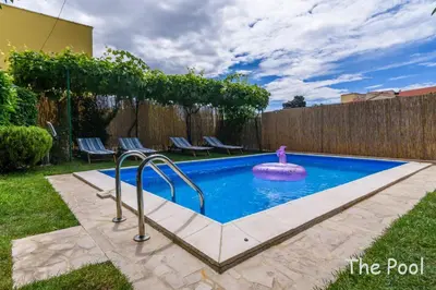 Bazen u objektu Apartments Lara - Split Croatia ili u blizini