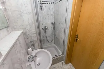 Kupaonica u objektu Apartments Tonko