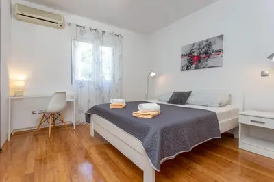 Krevet ili kreveti u jedinici u objektu Stunning sea view apartment Ani
