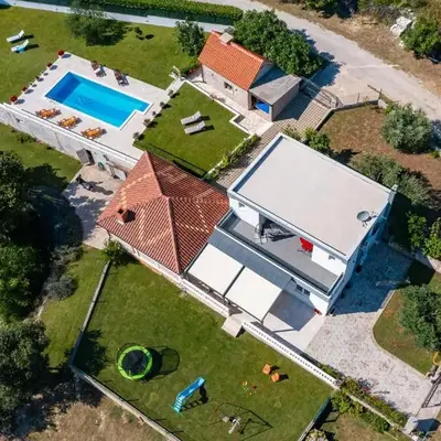 Villa Paradiso