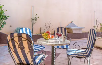 Tlocrt objekta Lovely Apartment In Baska Voda With Swimming Pool