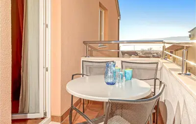 Balkon ili terasa u objektu Awesome Apartment In Baska Voda