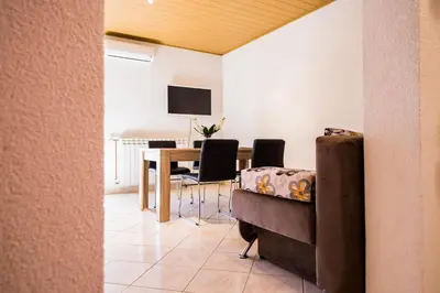 TV i/ili zabavni centar u objektu APARTMANI Mila