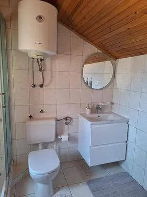 Kupaonica u objektu APARTMANI Mila