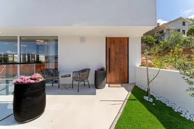Vrt u objektu Beautiful Villa Estate da Noi with a pool in Hvar