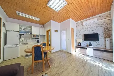 Kuhinja ili čajna kuhinja u objektu Apartments with a parking space Postira, Brac - 22159